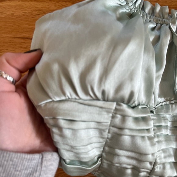 SATIN CROP TOP - Picture 2 of 3